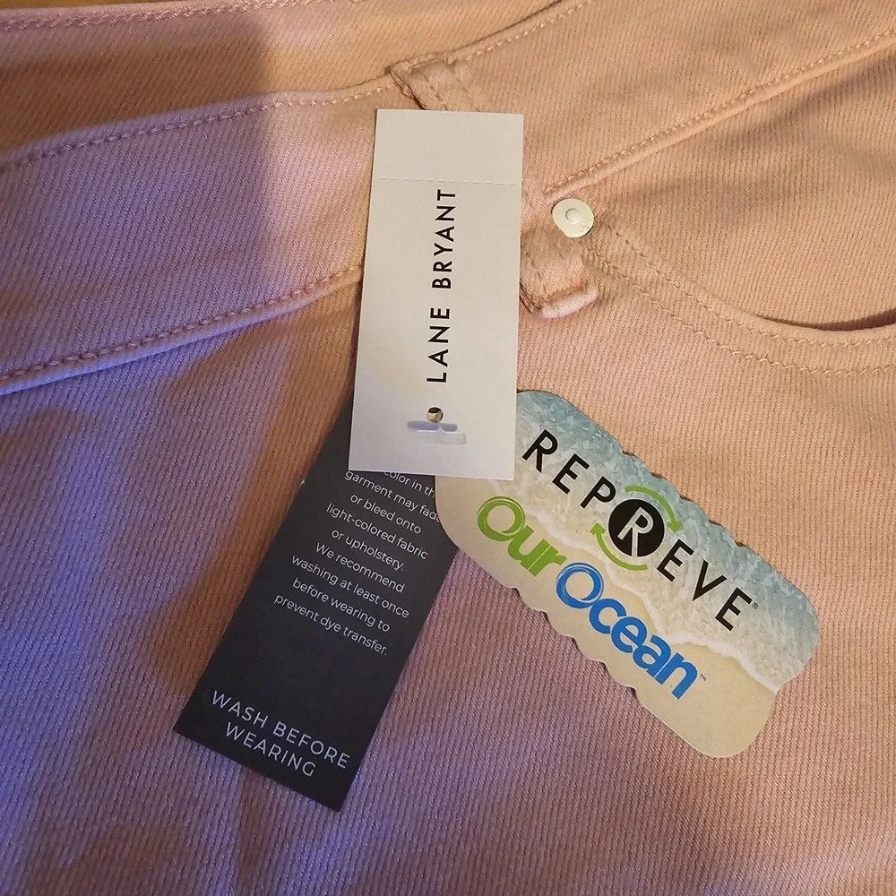 Lane Bryant NWT Women Signature Fit Plus Pink Denim Shorts Sz 34-36 recycled $70
